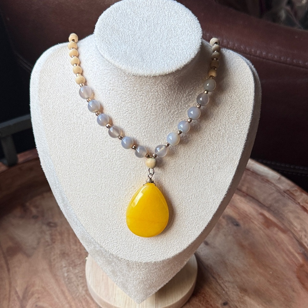 Handcrafted Yellow Agate Teardrop Pendant Necklace